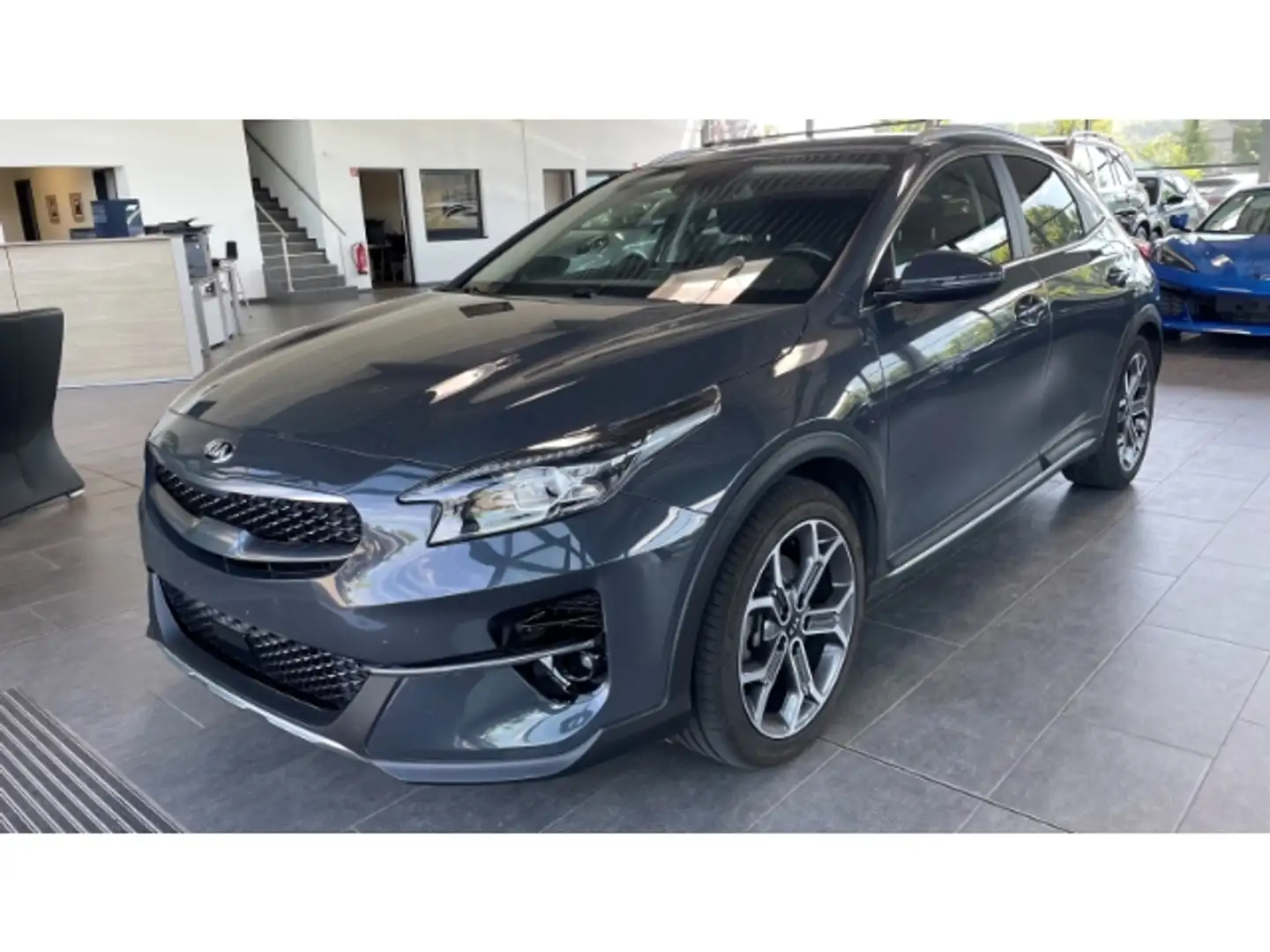 Kia XCeed Platinum JBL Edition Navi AHK Leder Kamera Carplay Grijs - 1