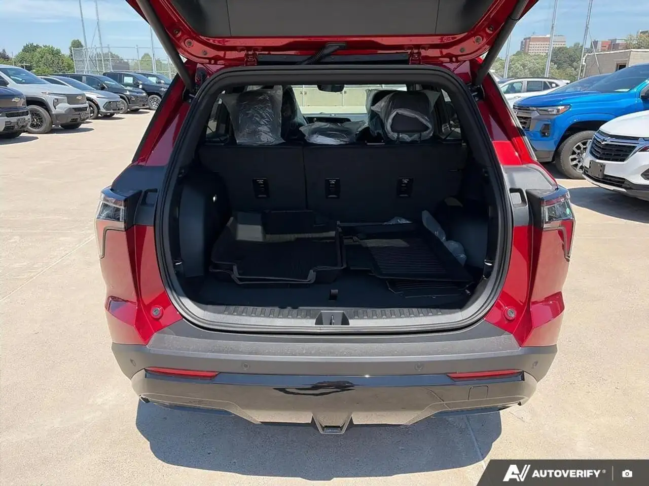 Chevrolet Equinox снимка Chevrolet Equinox