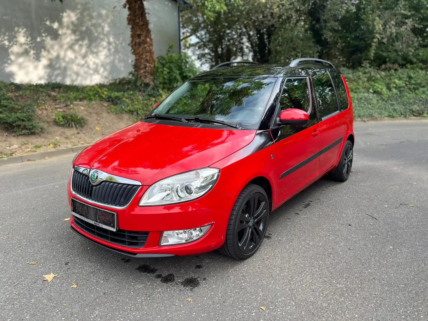Skoda Roomster 1.2 TSI Sonderedition 1. Hand / Tüv neu Piros - 1