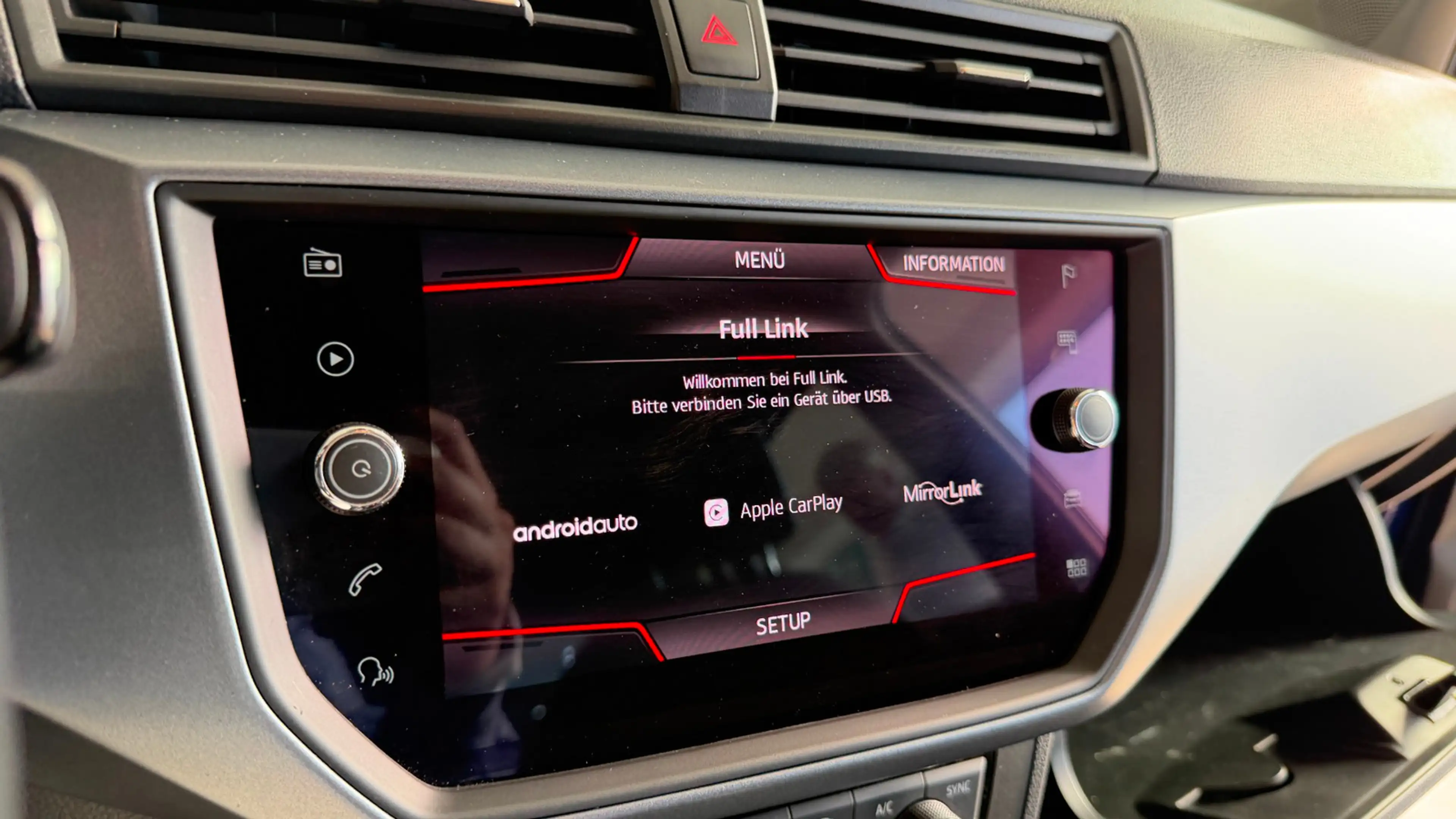 SEAT Arona Style NAVI+KAMERA+CARPLAY — photo 21