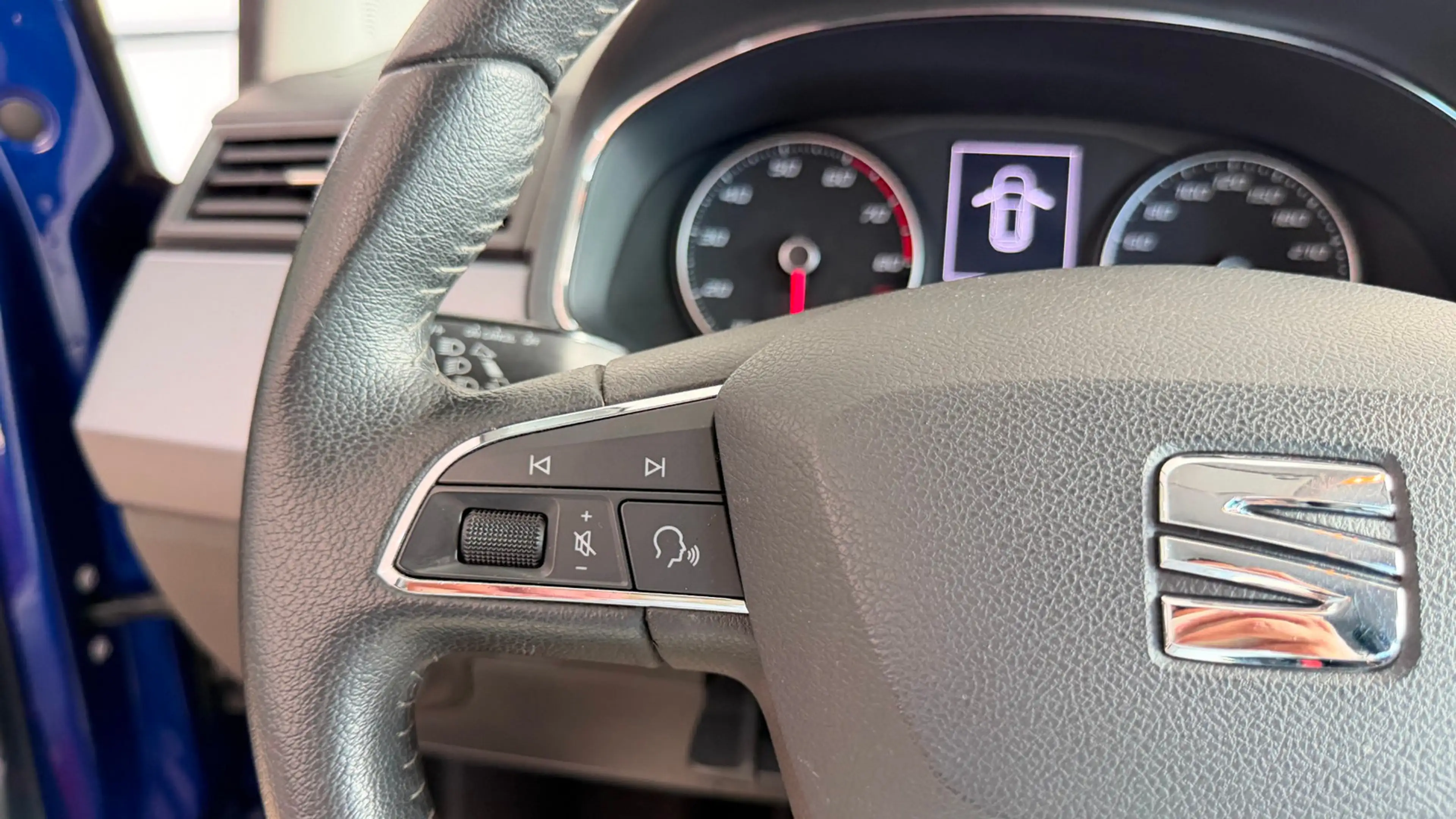 SEAT Arona Style NAVI+KAMERA+CARPLAY — photo 15
