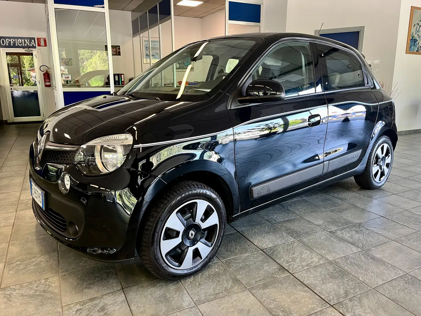 Renault Twingo 0.9 tce Intens 90cv CAMBIO AUTOMATICO LA PARISIEN Noir - 2