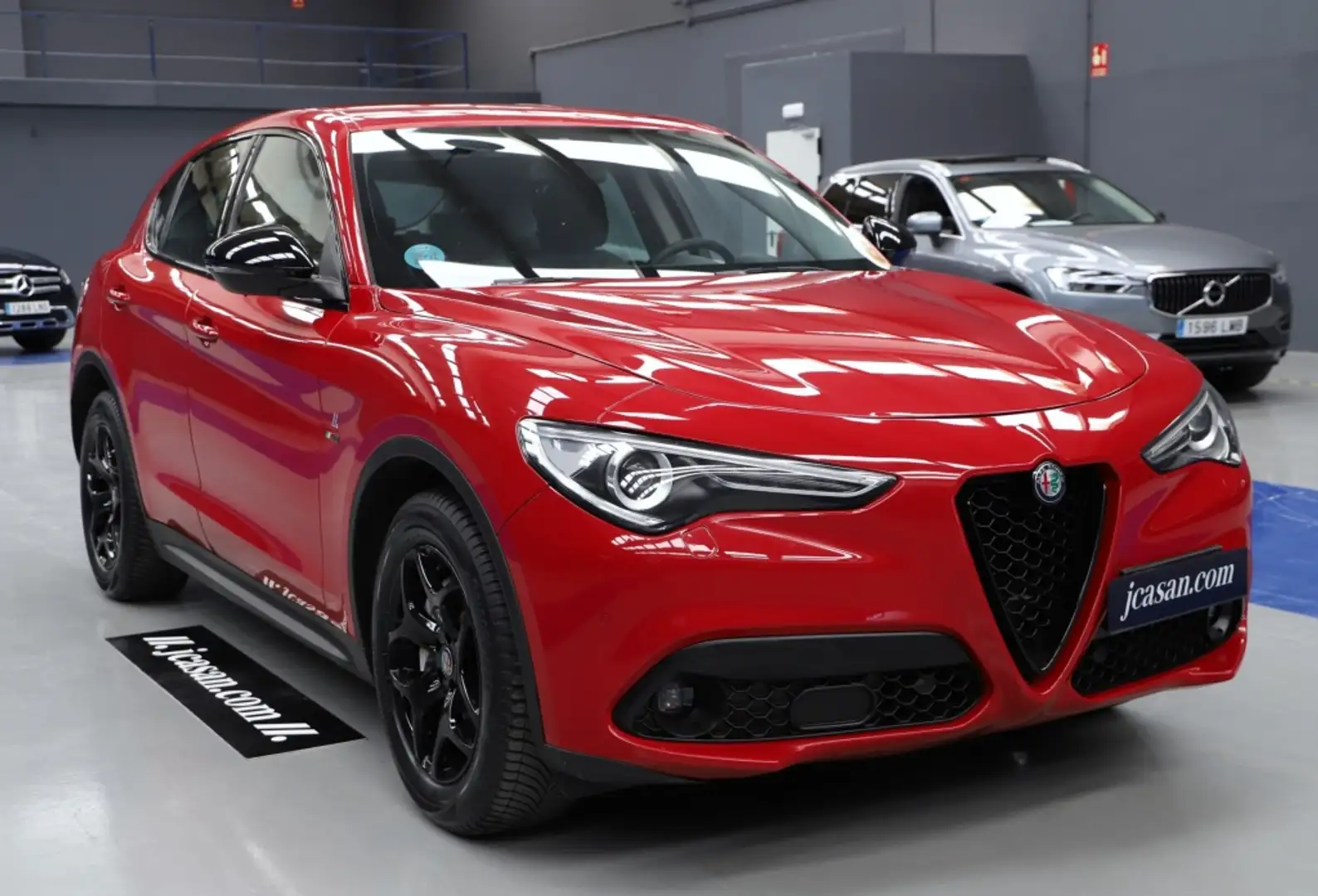 Alfa Romeo Stelvio 2.2 Executive RWD Aut. 160 Rojo - 2