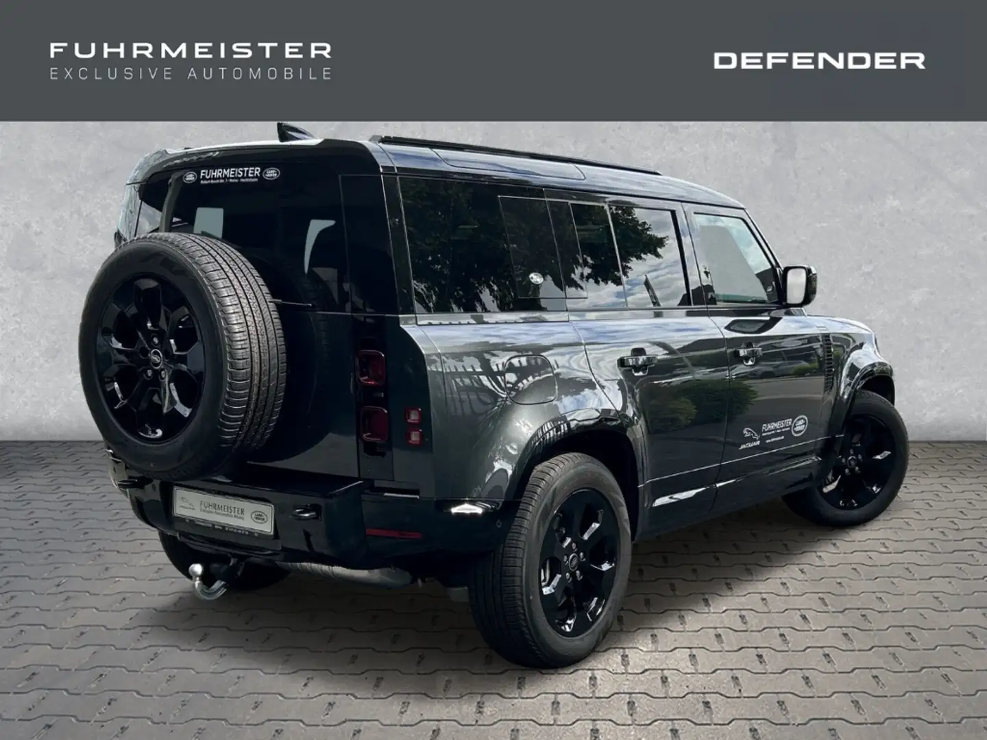 Land Rover Defender 110 D300 X-Dyn.HSE AHK Carpathian Grey Grey - 2