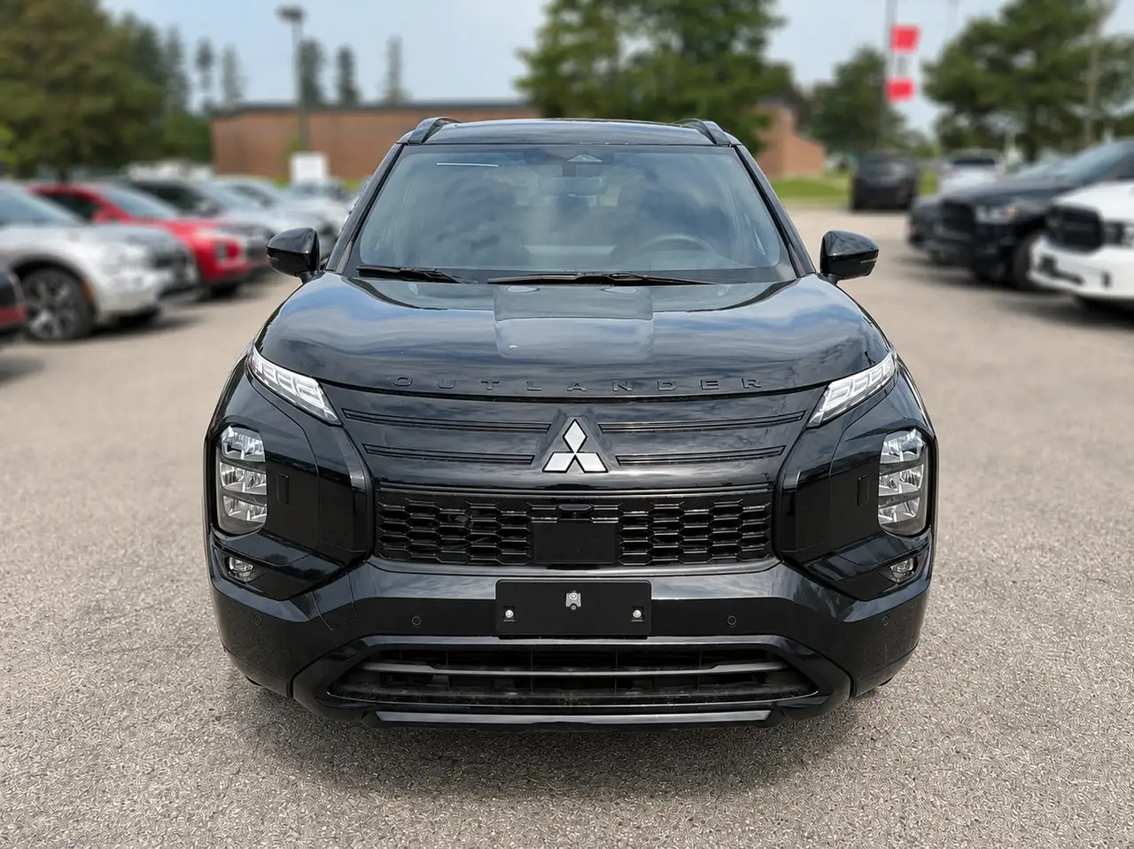 Mitsubishi Outlander снимка Mitsubishi Outlander