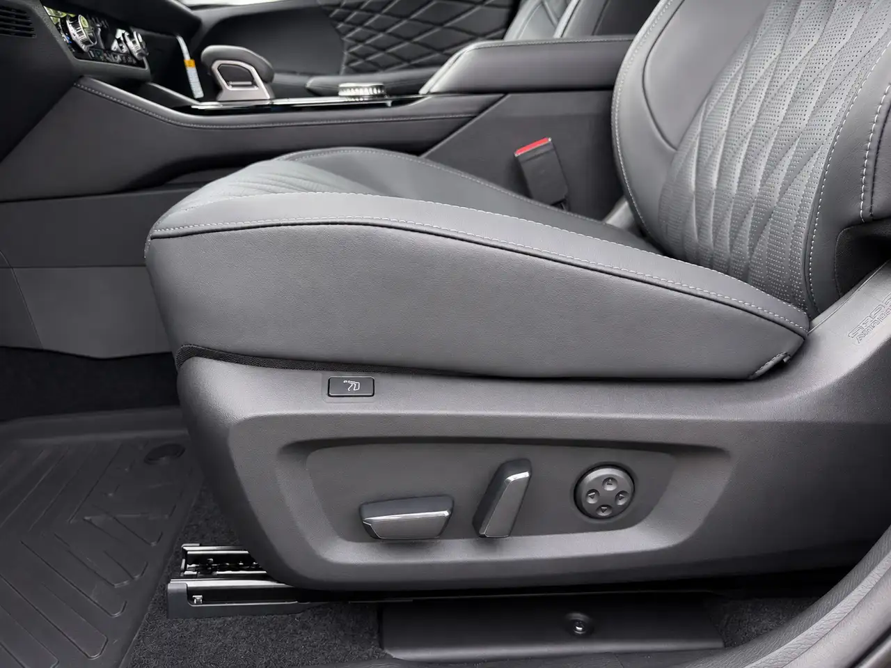 Mitsubishi Outlander снимка Mitsubishi Outlander