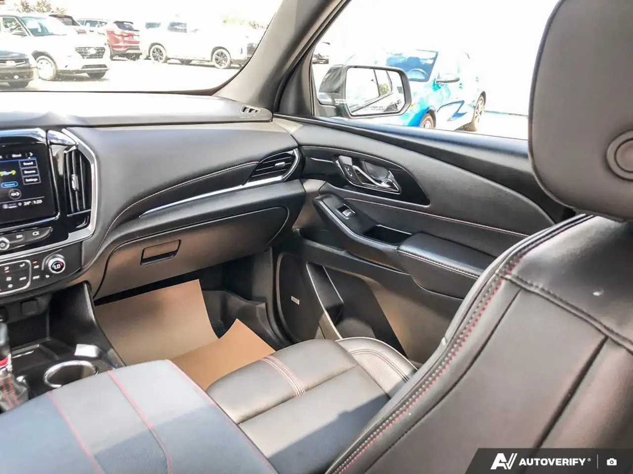 Chevrolet Traverse photo Chevrolet Traverse