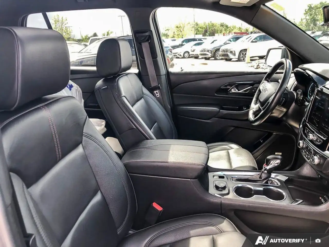 Chevrolet Traverse photo Chevrolet Traverse