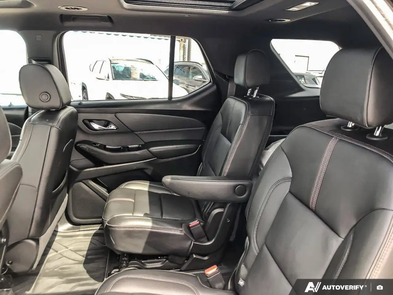Chevrolet Traverse photo Chevrolet Traverse