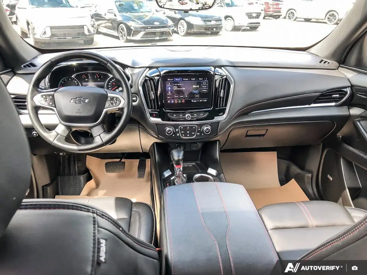 Chevrolet Traverse photo Chevrolet Traverse