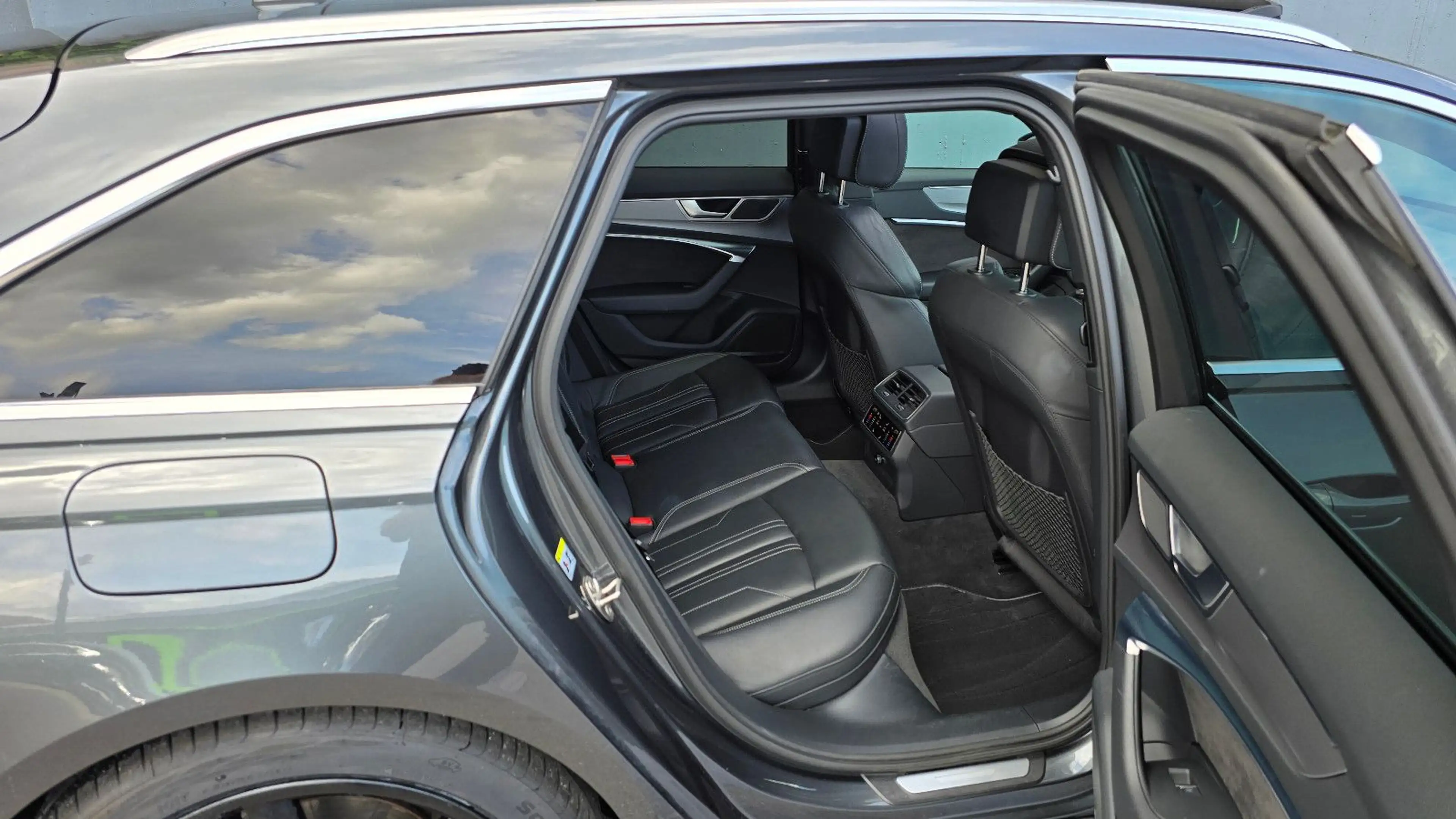 Audi A6 40TDI quattro S tronic 3 x S line Pano/Matrix — photo 8