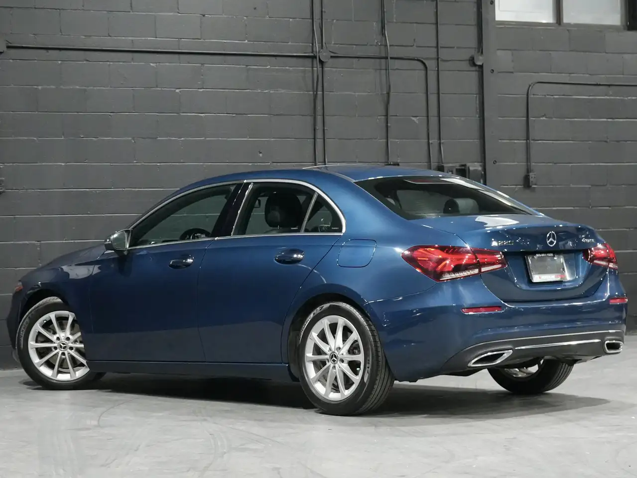 Mercedes-Benz A-Class снимка Mercedes-Benz A-Class