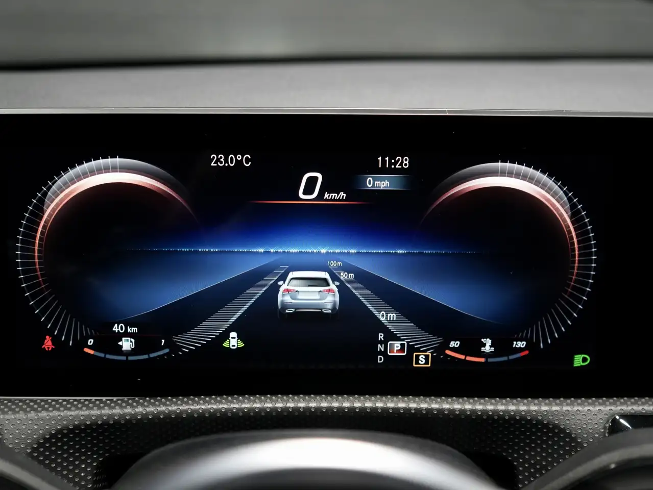 Mercedes-Benz A-Class снимка Mercedes-Benz A-Class