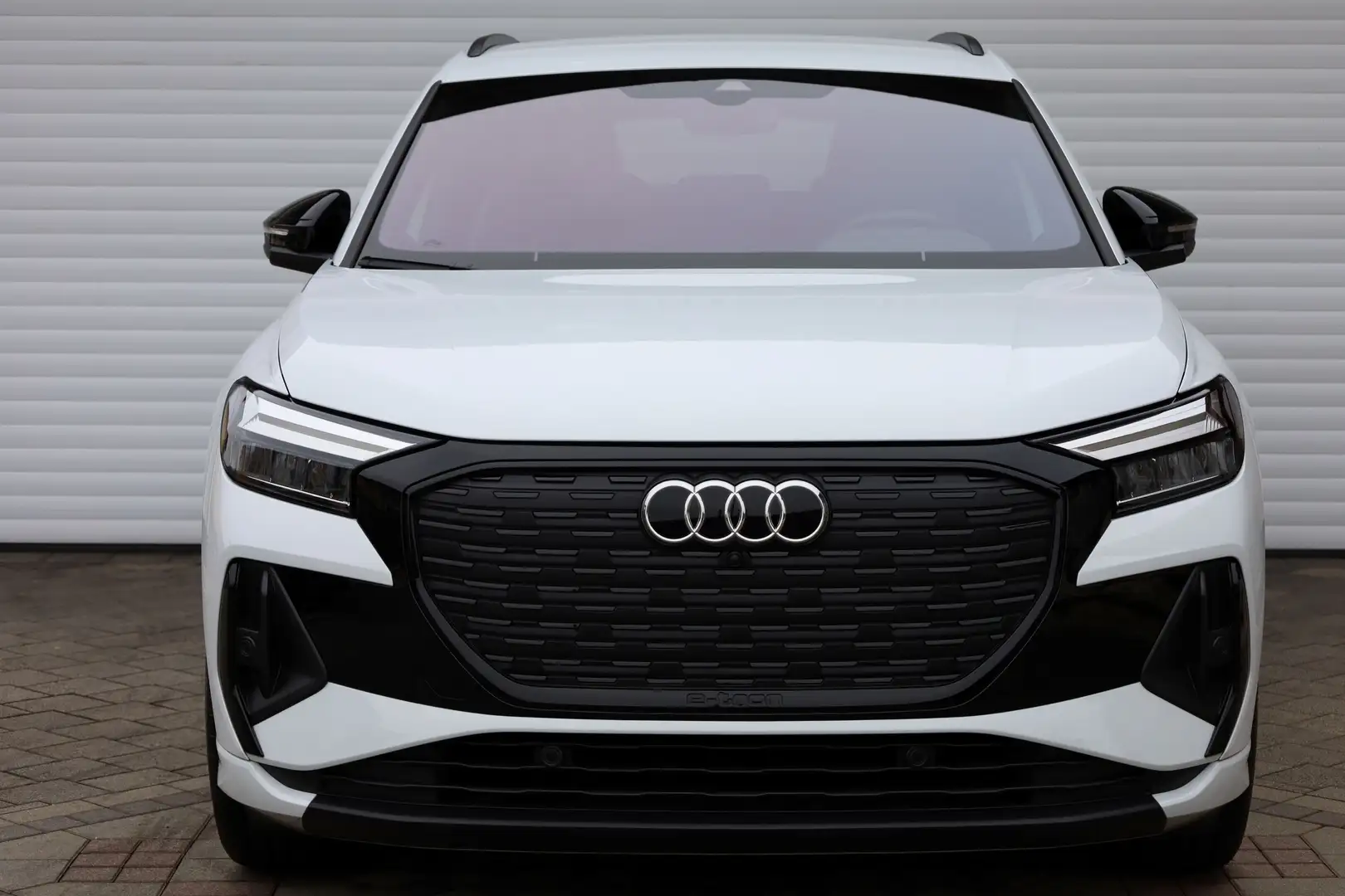 Audi Q4 e-tron Q4 40 E-TRON 82kWh*S-LINE-21"-LED-NAVI-RAUTE-KESSY Weiß - 2