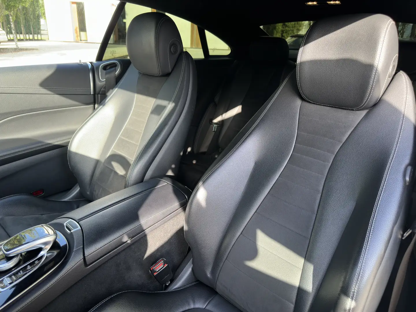 Mercedes-Benz E 220 d Aut. - 2