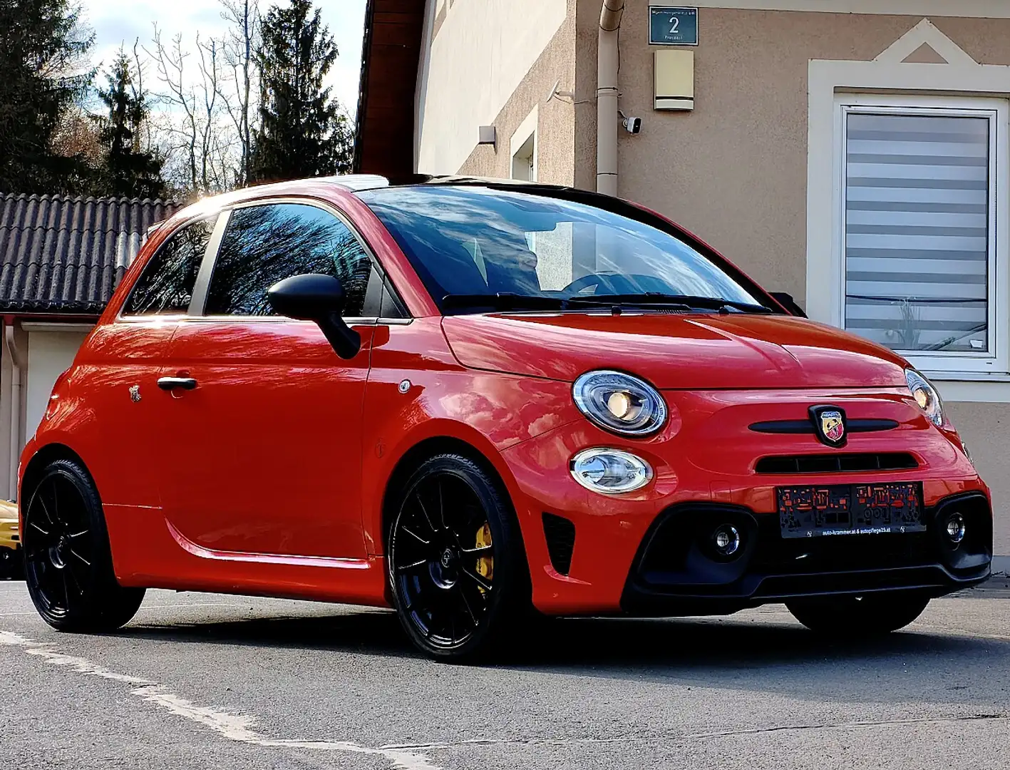 Abarth 695 Abarth 695 in RACING ORANGE ! | BEATS AUDIO | B... Orange - 1