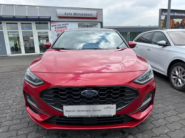 Ford Focus ST Line X