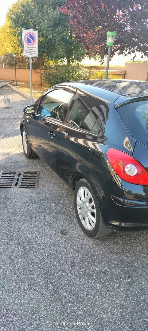 Opel Corsa 3p 1.2 Enjoy c/radio - 1