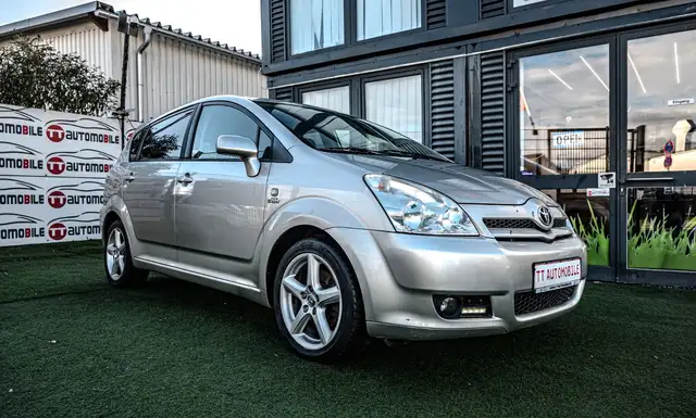 Toyota Corolla Verso 2.2 D-CAT 7-SITZER|KLIMA|TEMPOM.