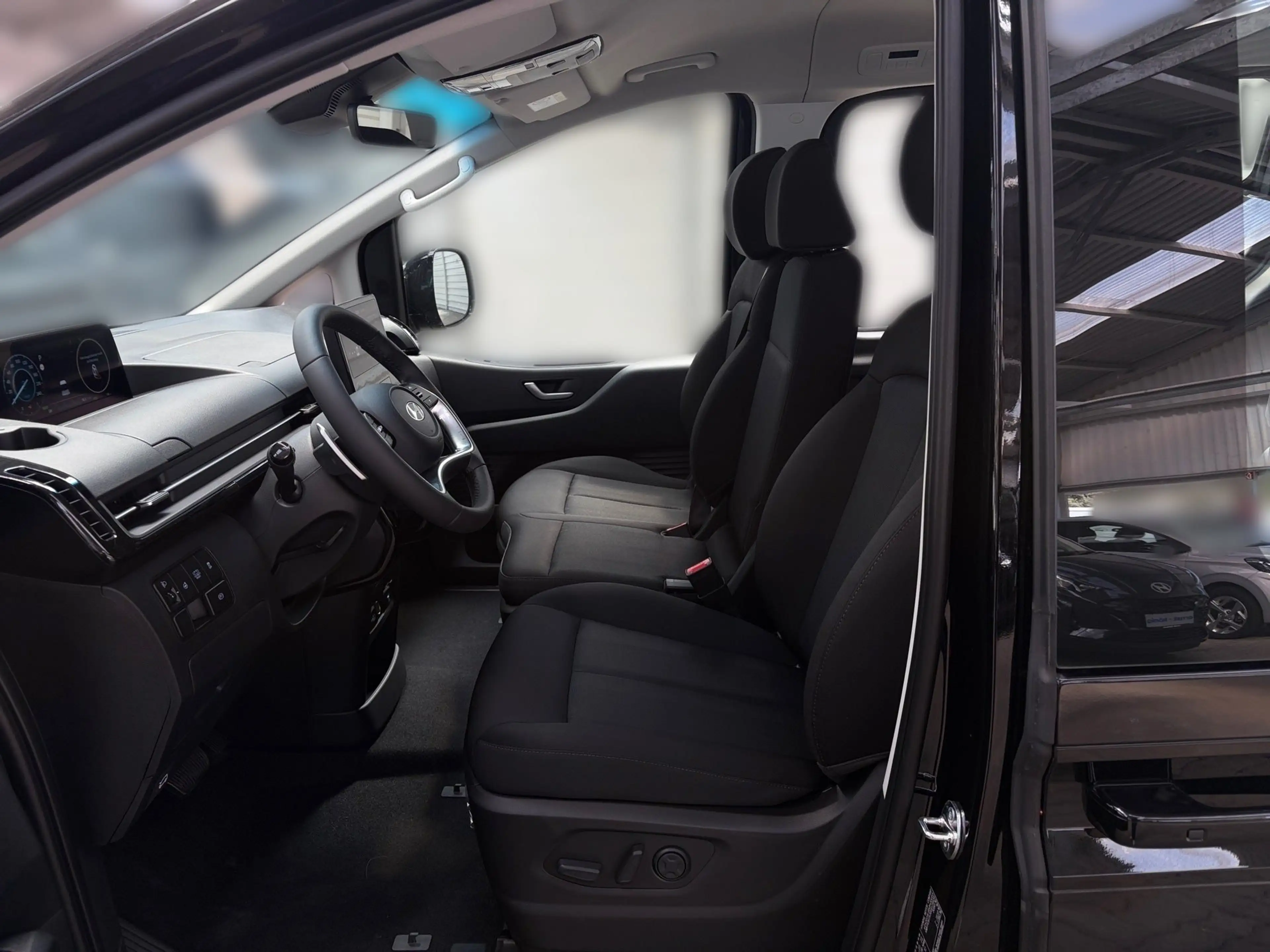 Hyundai STARIA Trend Hybrid 2WD Vorteil zur Neuwagen-UPE 6.000EUR — photo 7