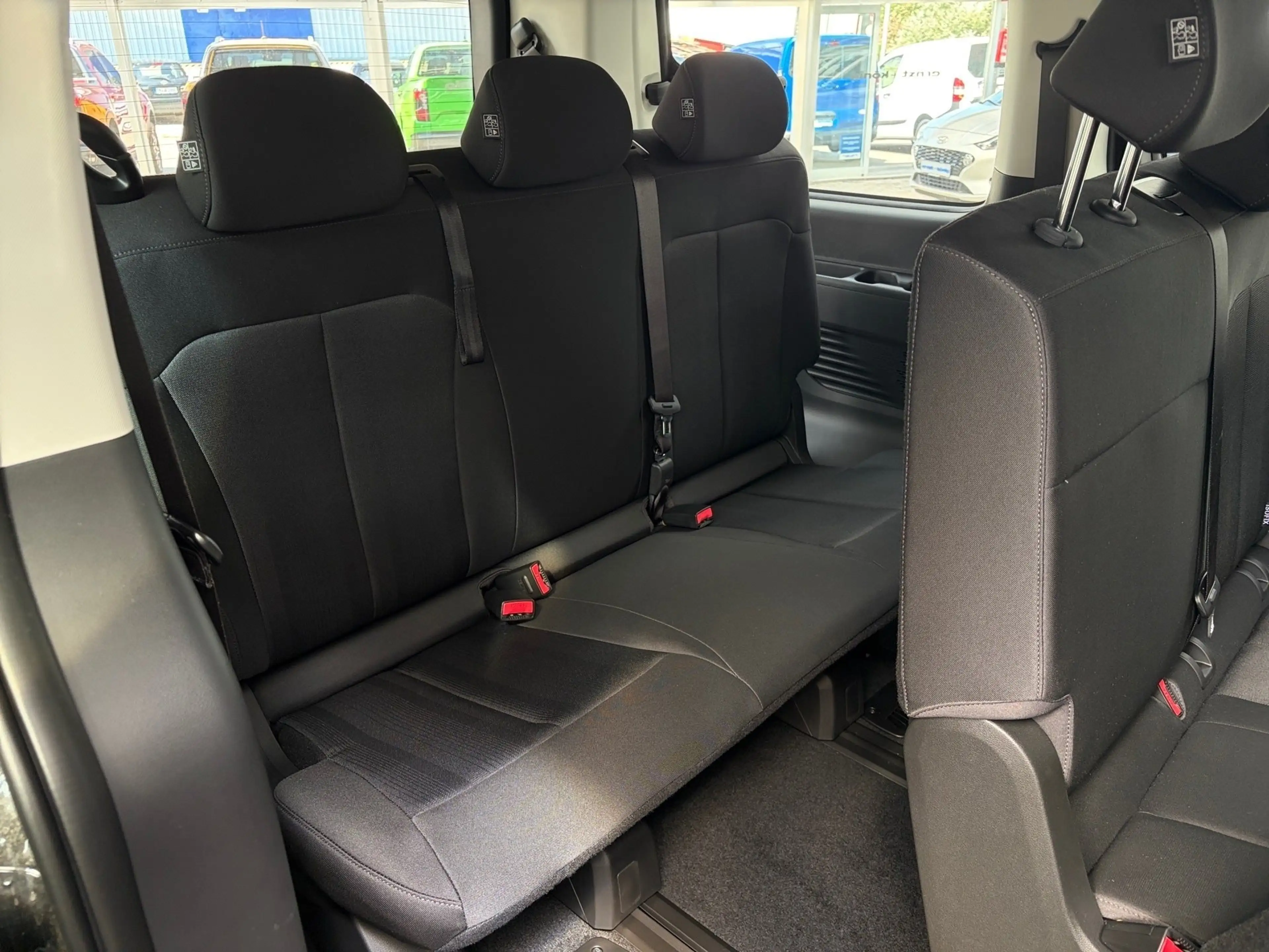 Hyundai STARIA Trend Hybrid 2WD Vorteil zur Neuwagen-UPE 6.000EUR — photo 15