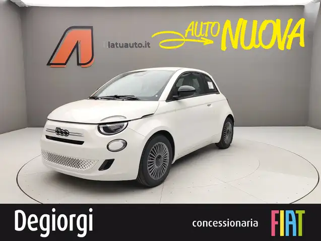 Fiat 500 in White for sale