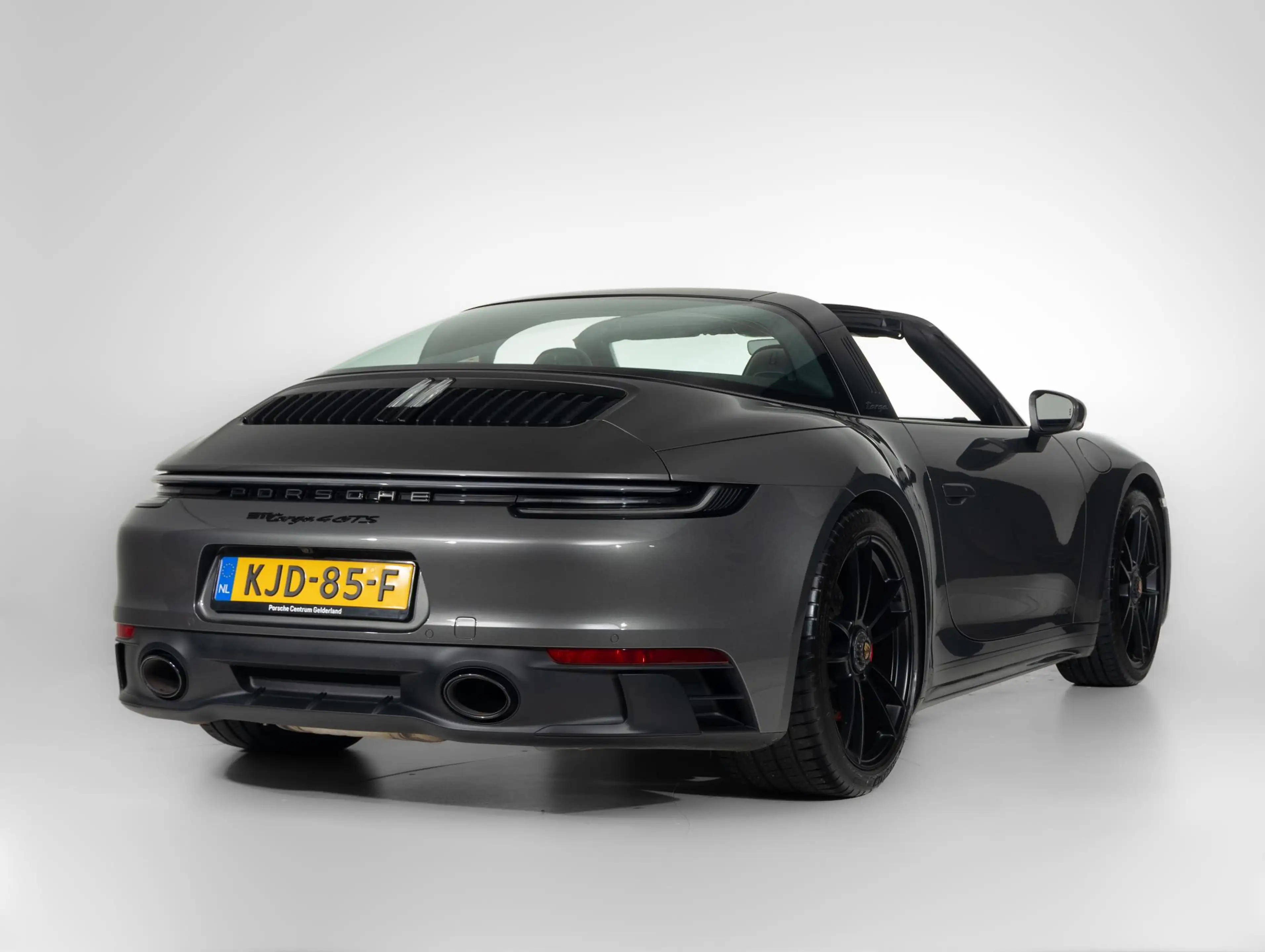 Porsche 992 Targa 4 GTS — photo 18