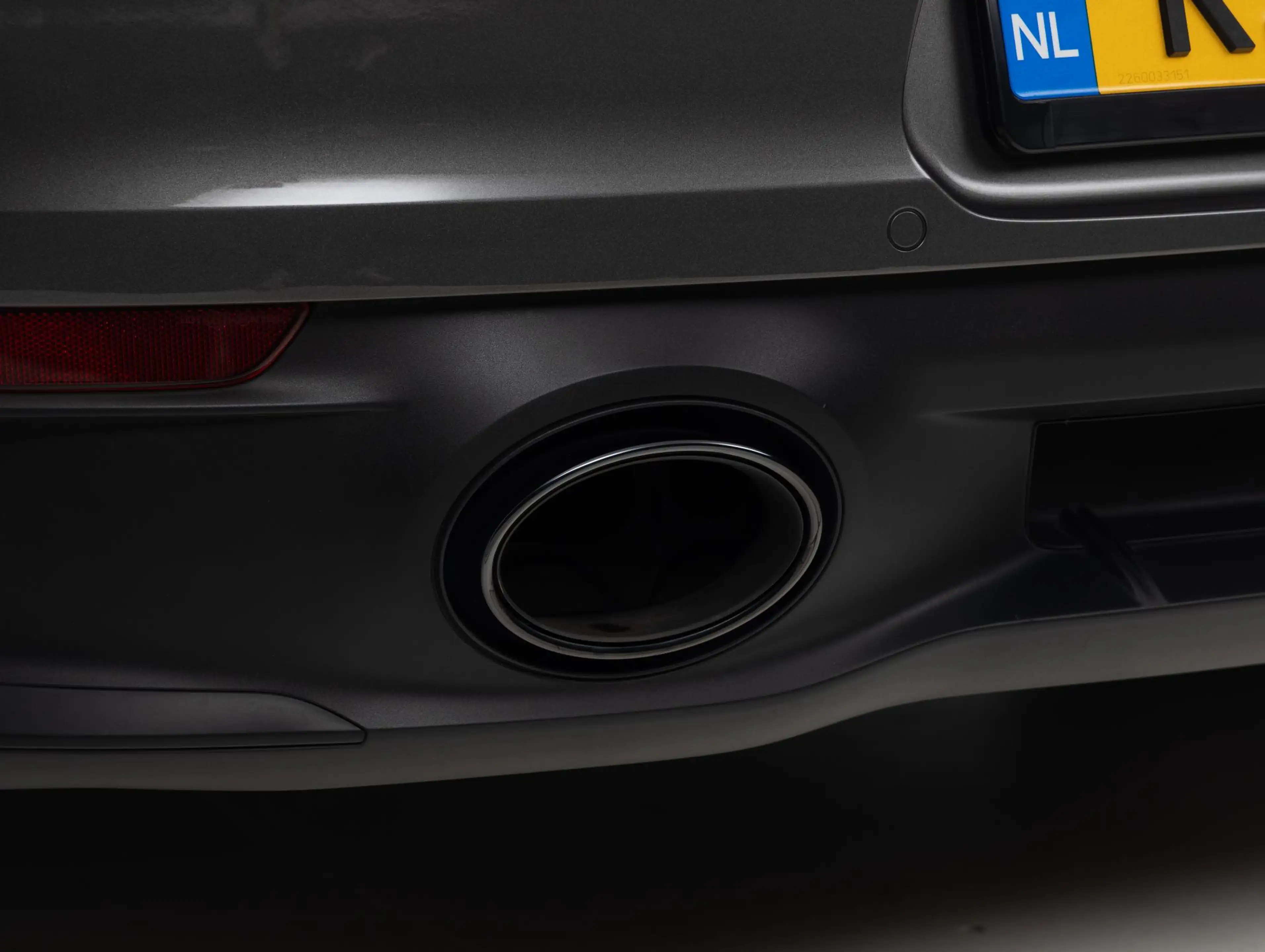 Porsche 992 Targa 4 GTS — photo 32
