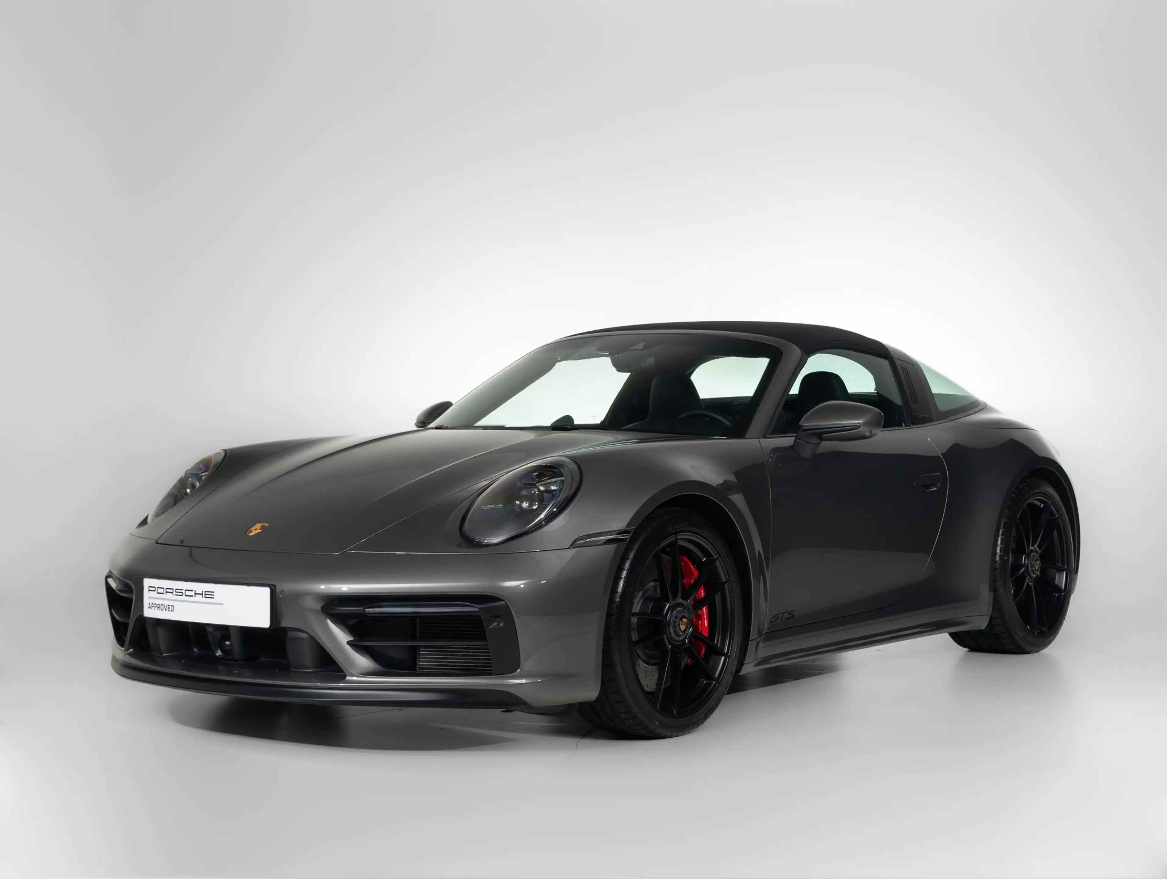 Porsche 992 Targa 4 GTS — photo 19