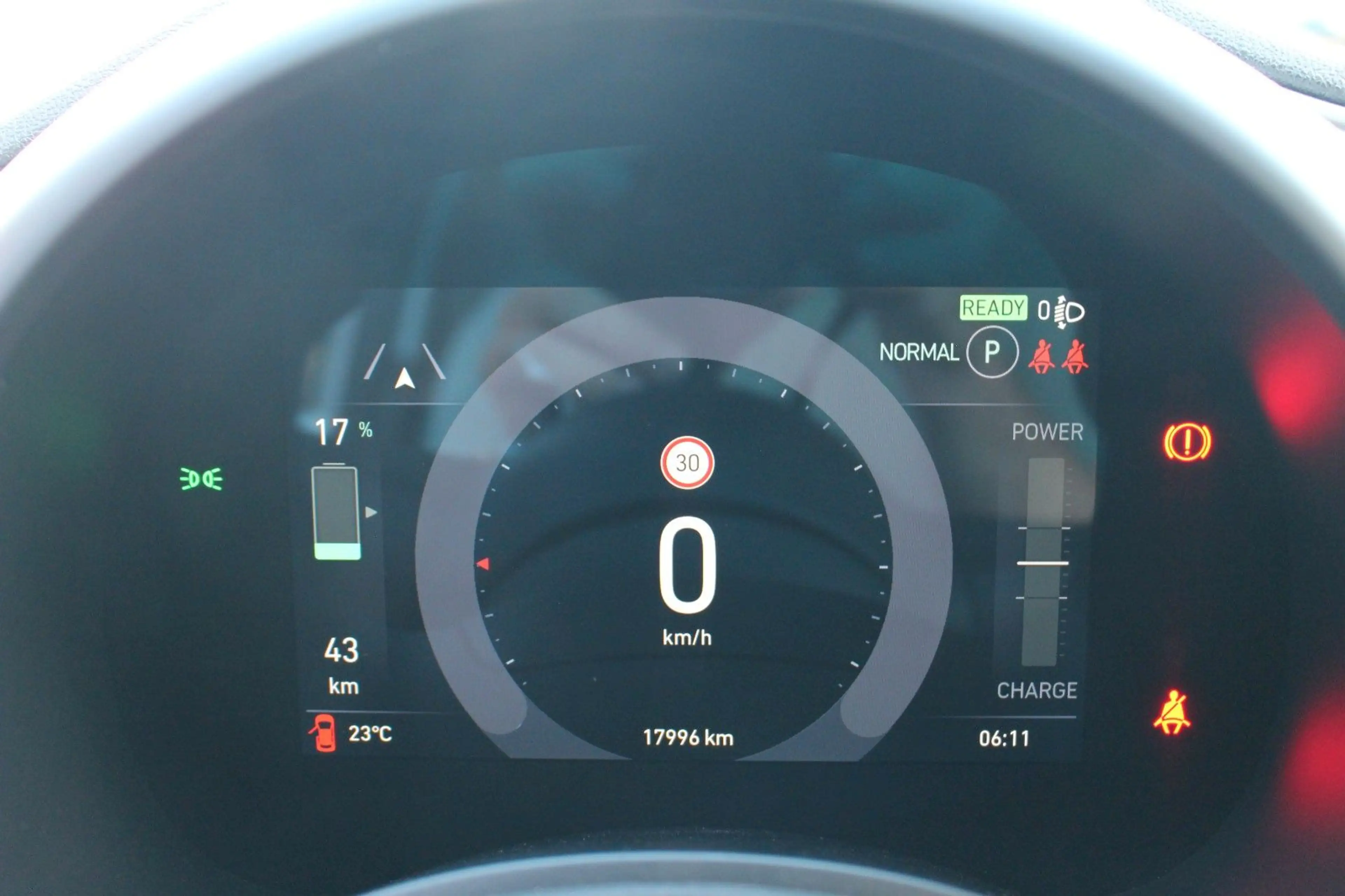 Fiat 500e CARPLAY/SOH 96,1% — photo 10