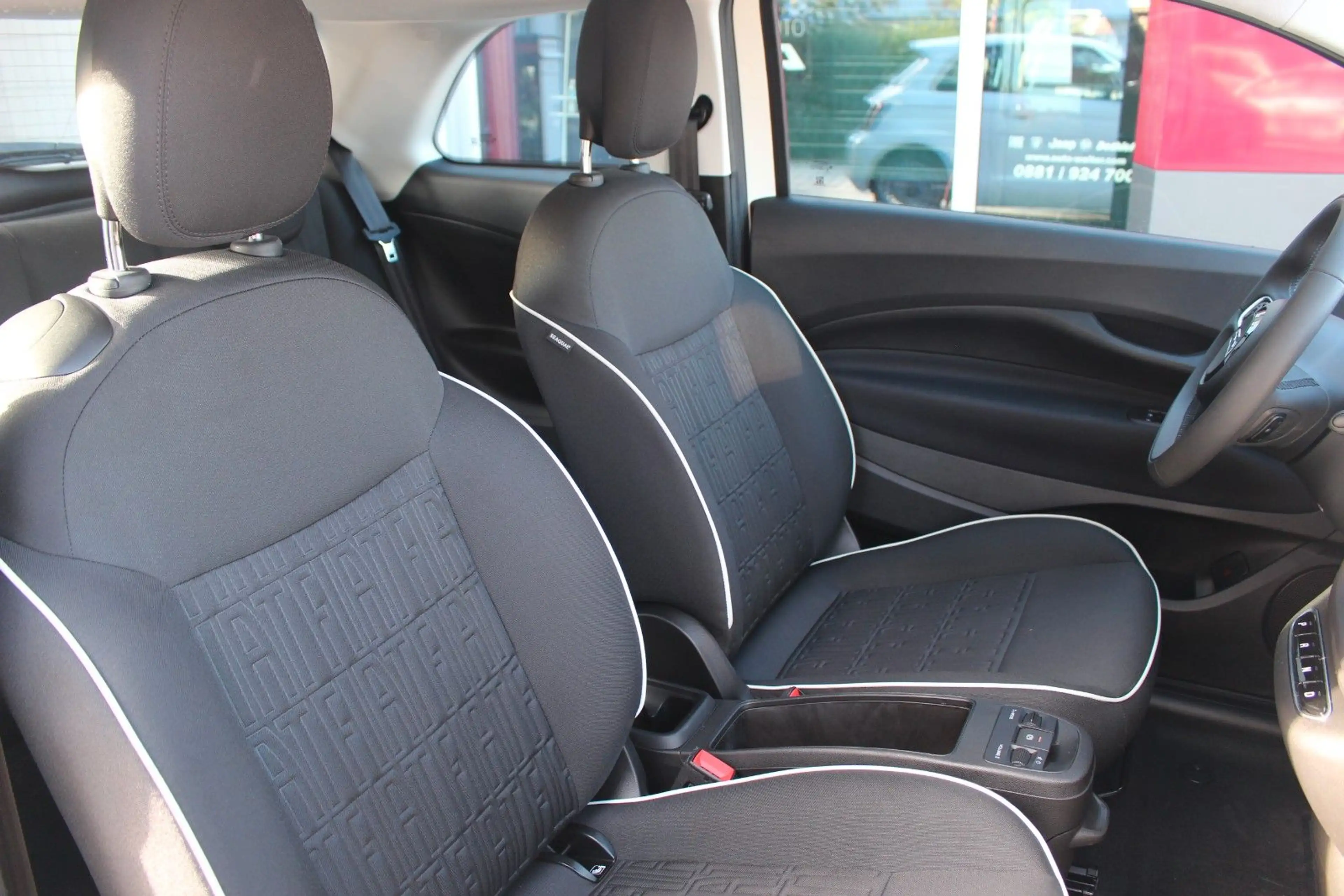 Fiat 500e CARPLAY/SOH 96,1% — photo 14
