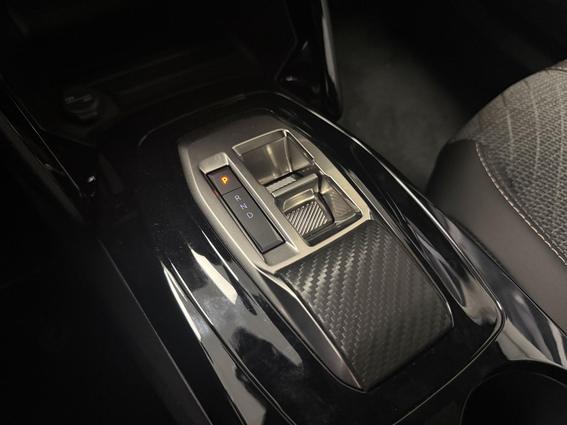 Peugeot 2008 1.2 Hybrid 110 Allure Automaat | Zorgeloze Zomerde — photo 11