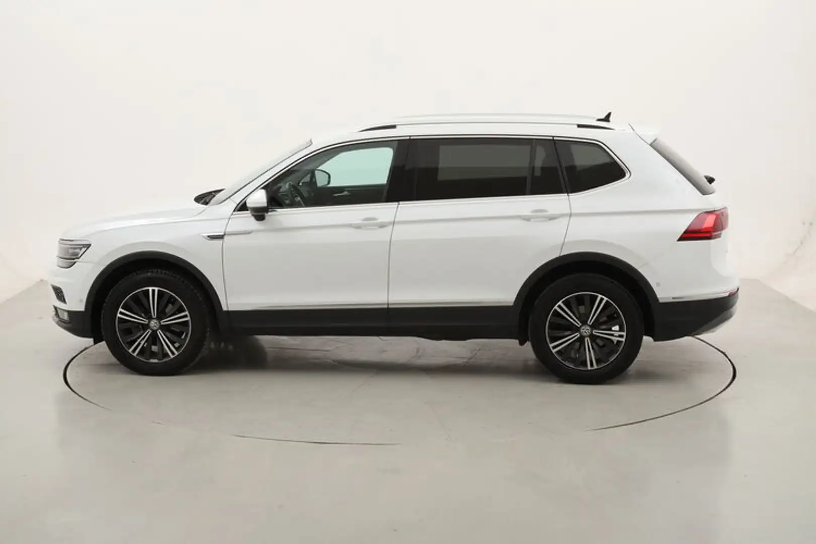 Volkswagen Tiguan Advanced DSG - 7 POSTI 2.0 Diesel 150CV Blanc - 2