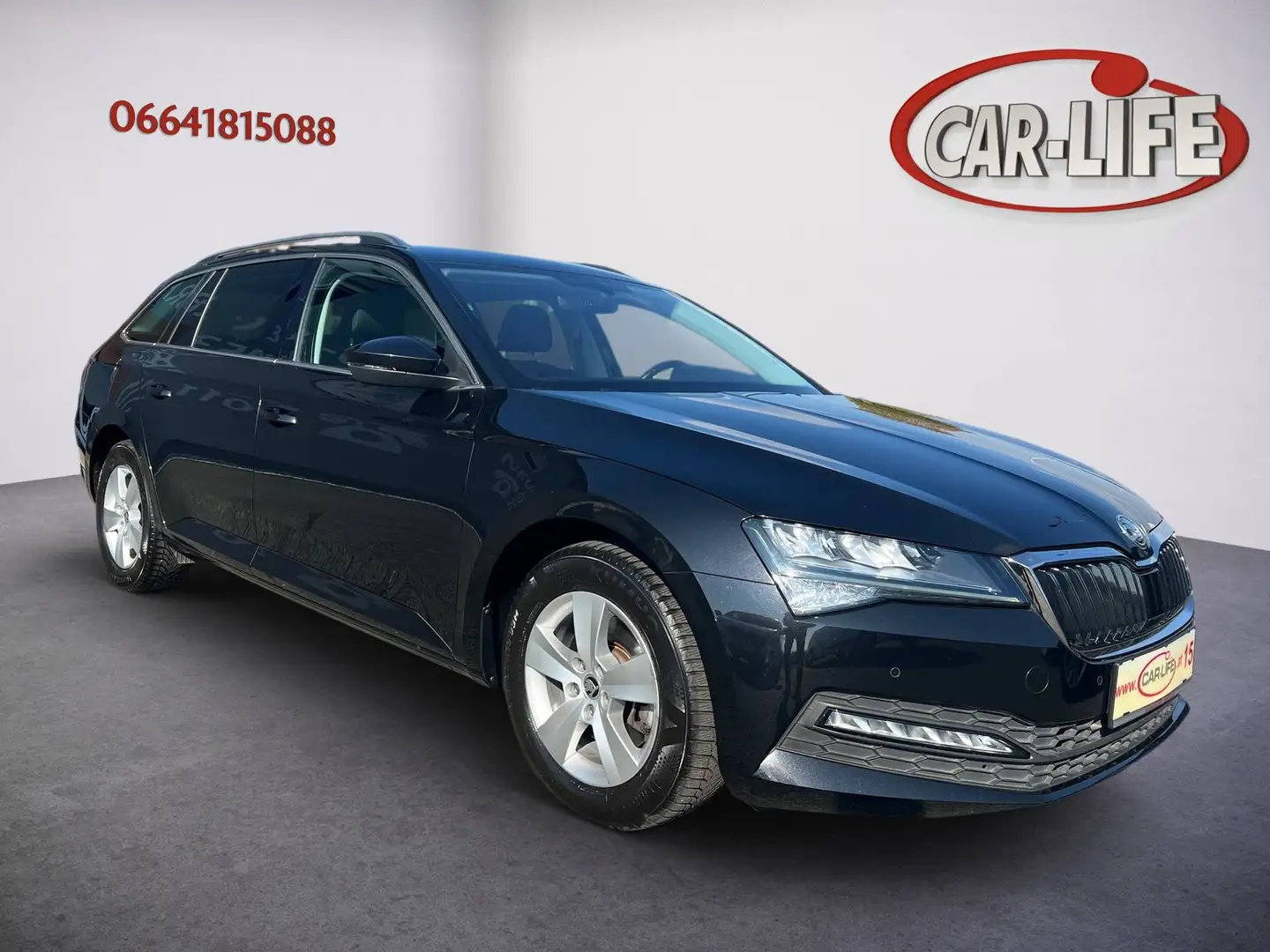 Skoda Superb Ambition Schwarz - 2