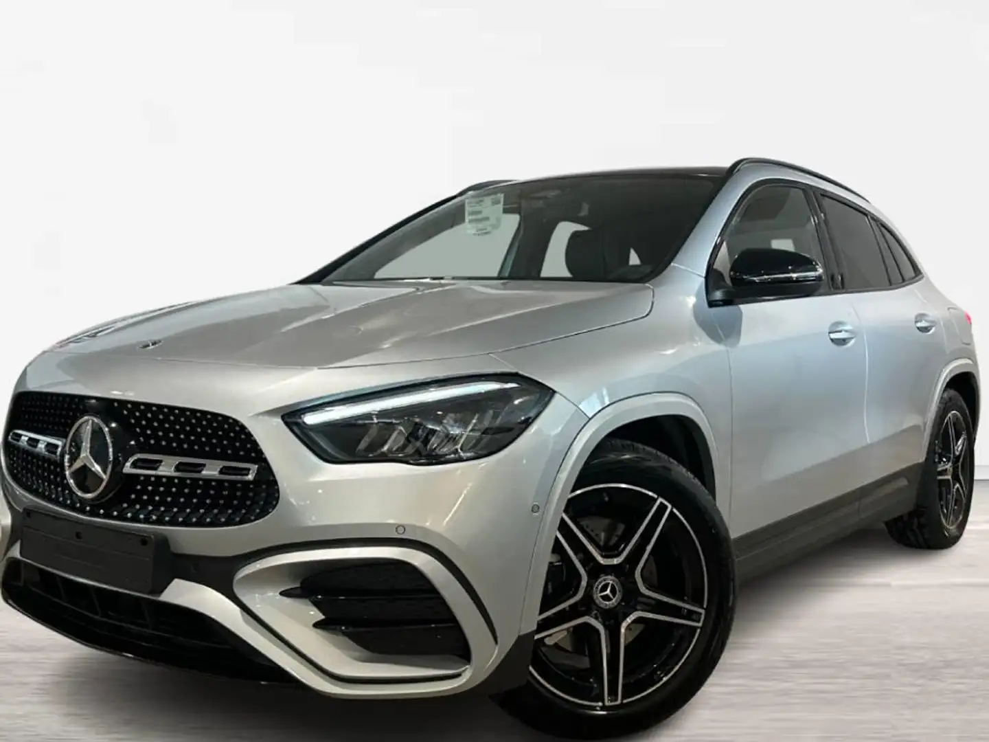 Mercedes-Benz GLA 200 D - 1