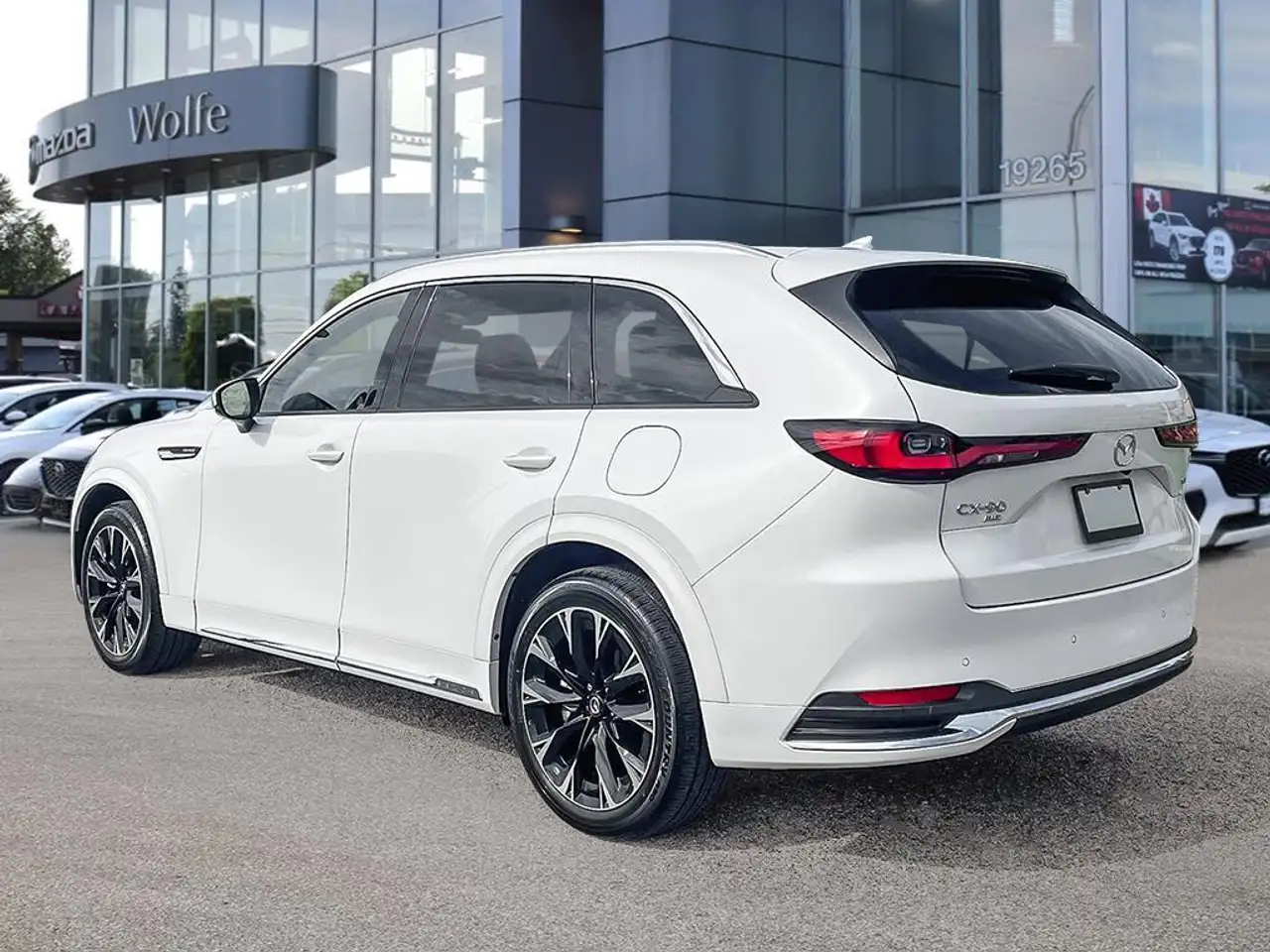 Mazda CX-90 PHEV снимка Mazda CX-90 PHEV
