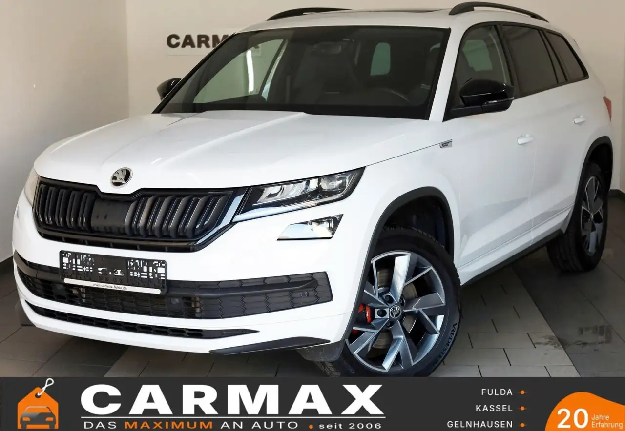 Skoda Kodiaq Sportline 4x4 Leder,Navi,LED,PanDach,ACC — миниатюра 1