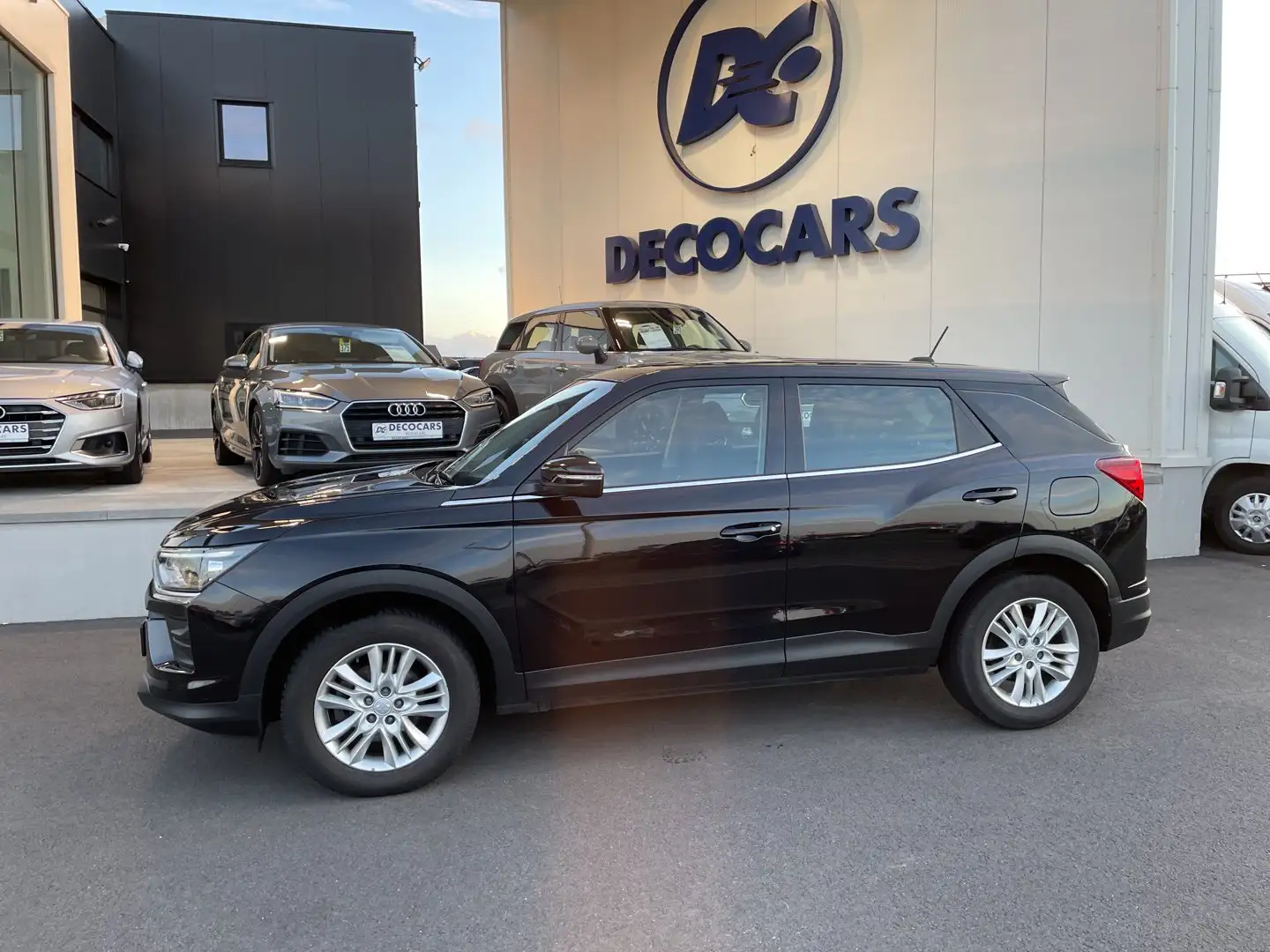 SsangYong Korando Camera - Carplay - Android auto - Airco - Cruise Zwart - 2