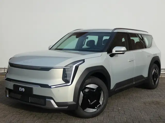 Kia EV9 76,1kWh 217pk RWD First Edition | VERSCHILLENDE AL