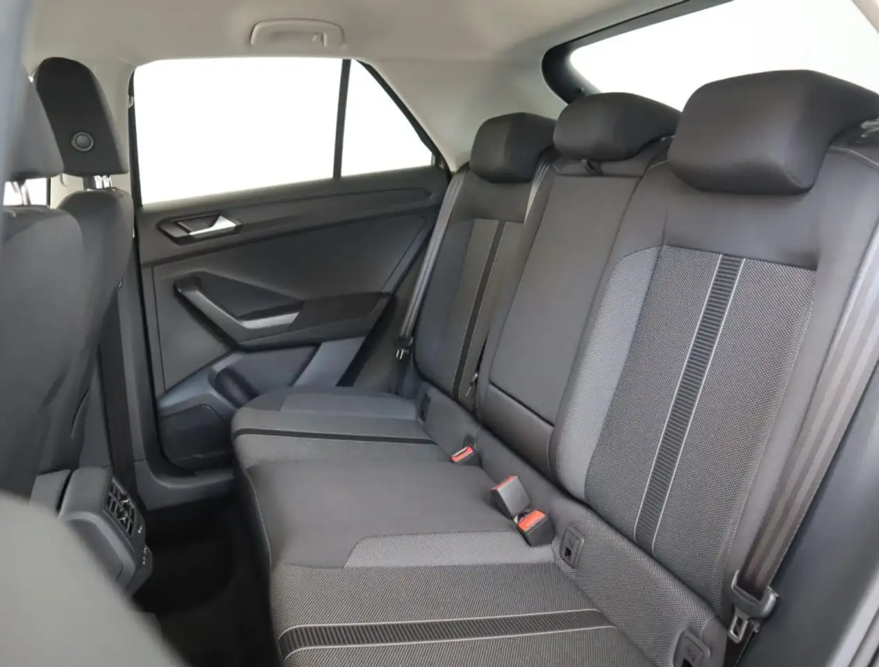 Volkswagen T-Roc 1.0 TSI Life *PROMO PARISI GROUP* 10