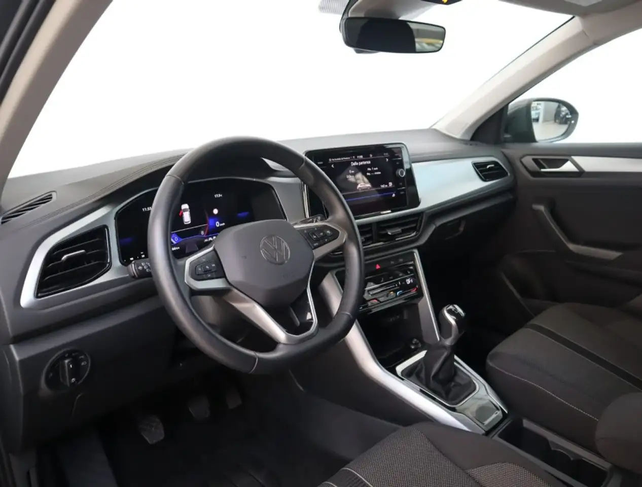Volkswagen T-Roc 1.0 TSI Life *PROMO PARISI GROUP* 9