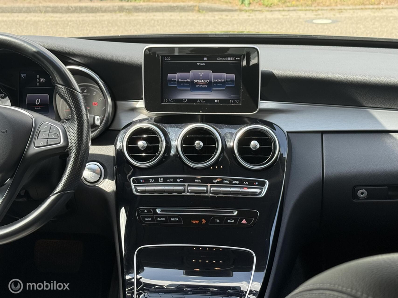 Mercedes-Benz C 180 Ambition Automaat / Led — photo 17