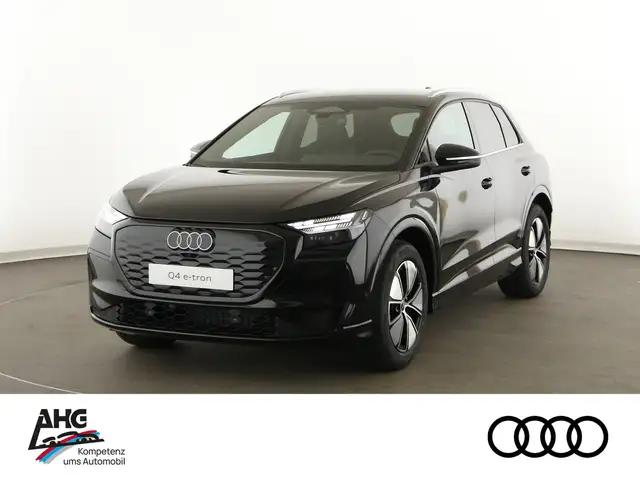 Audi E-Tron main image