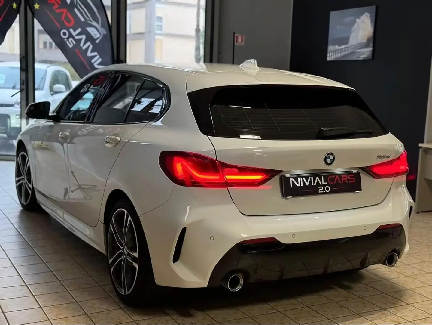 BMW 118 BMW 118d 2.0D 150cv Autom M Sport Wit - 2
