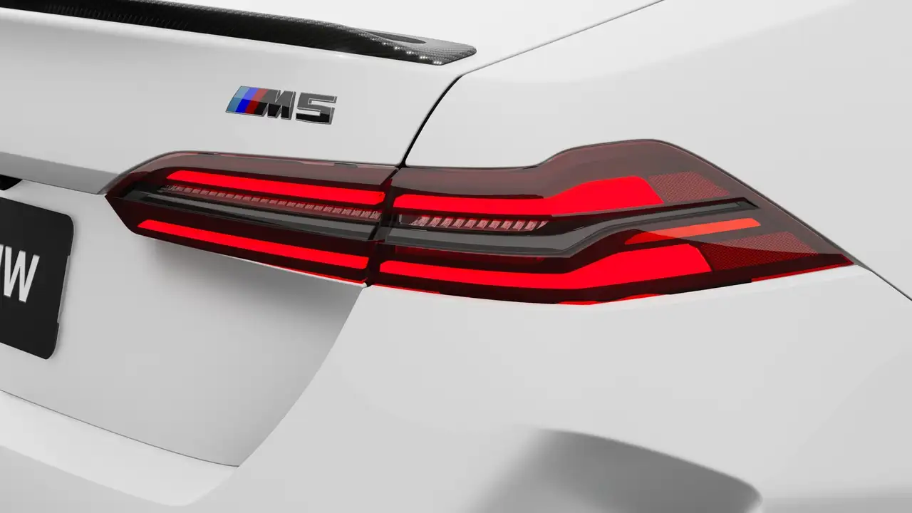 BMW M5 снимка BMW M5