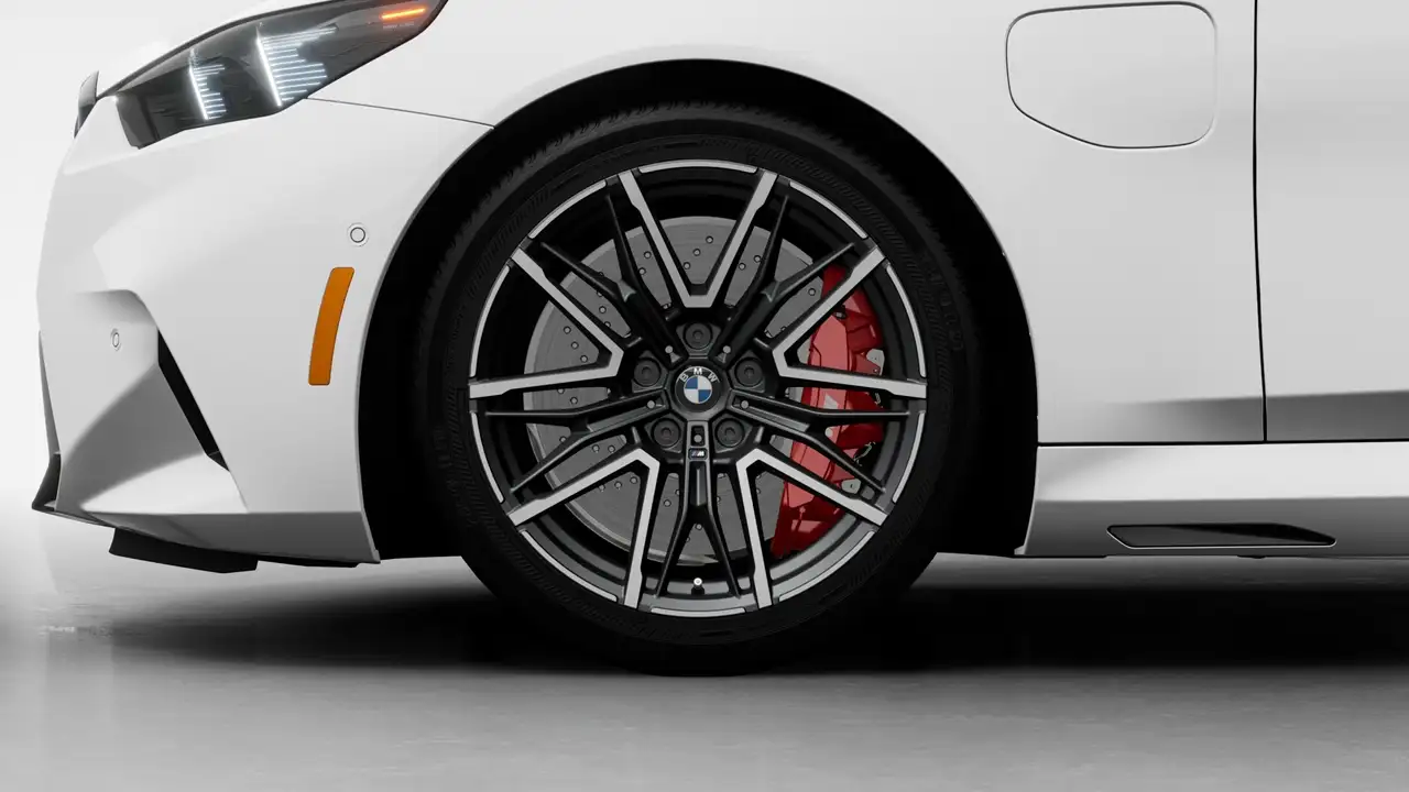 BMW M5 снимка BMW M5