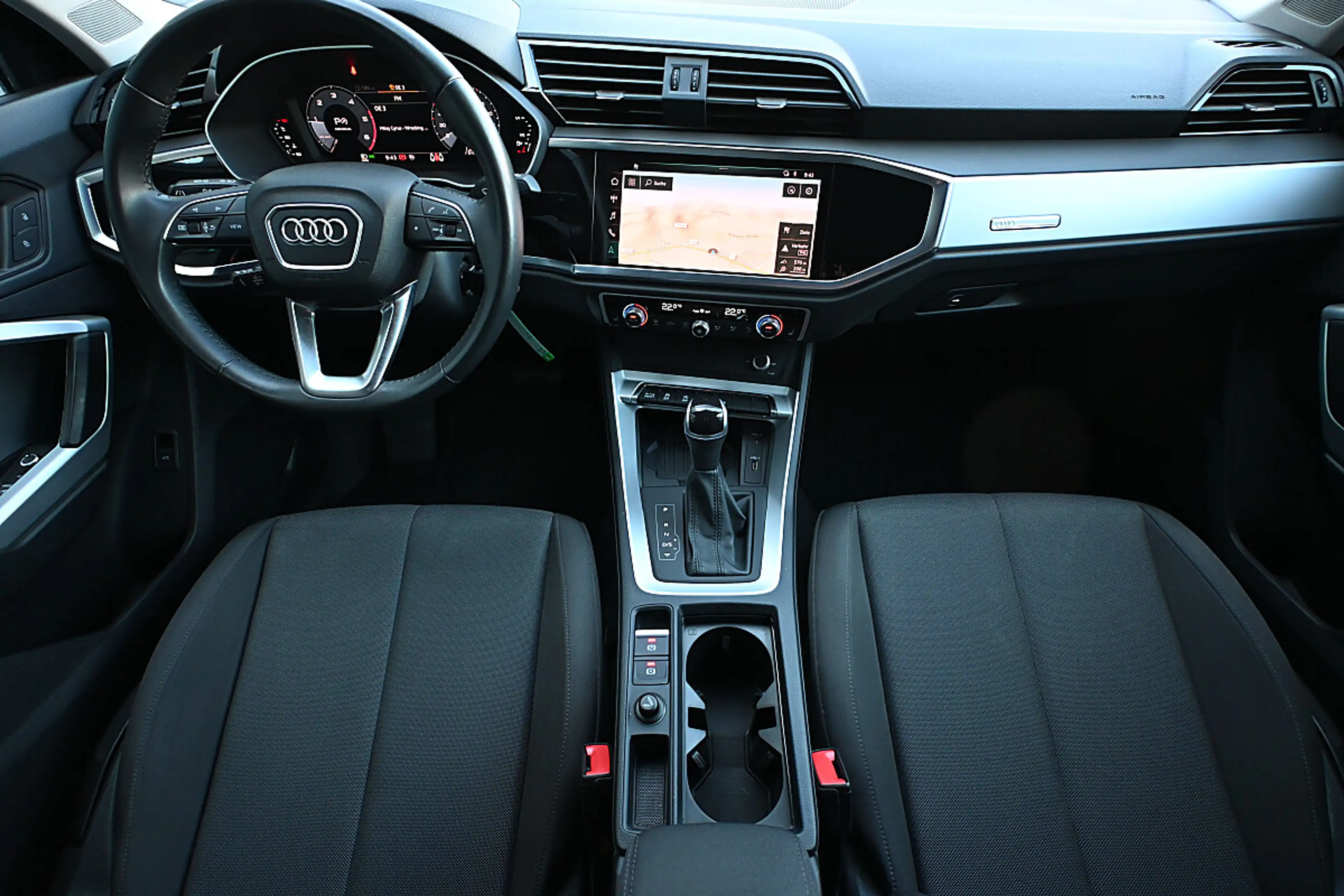Audi Q3 35 TDI S-tronic LED, ACC, — photo 10