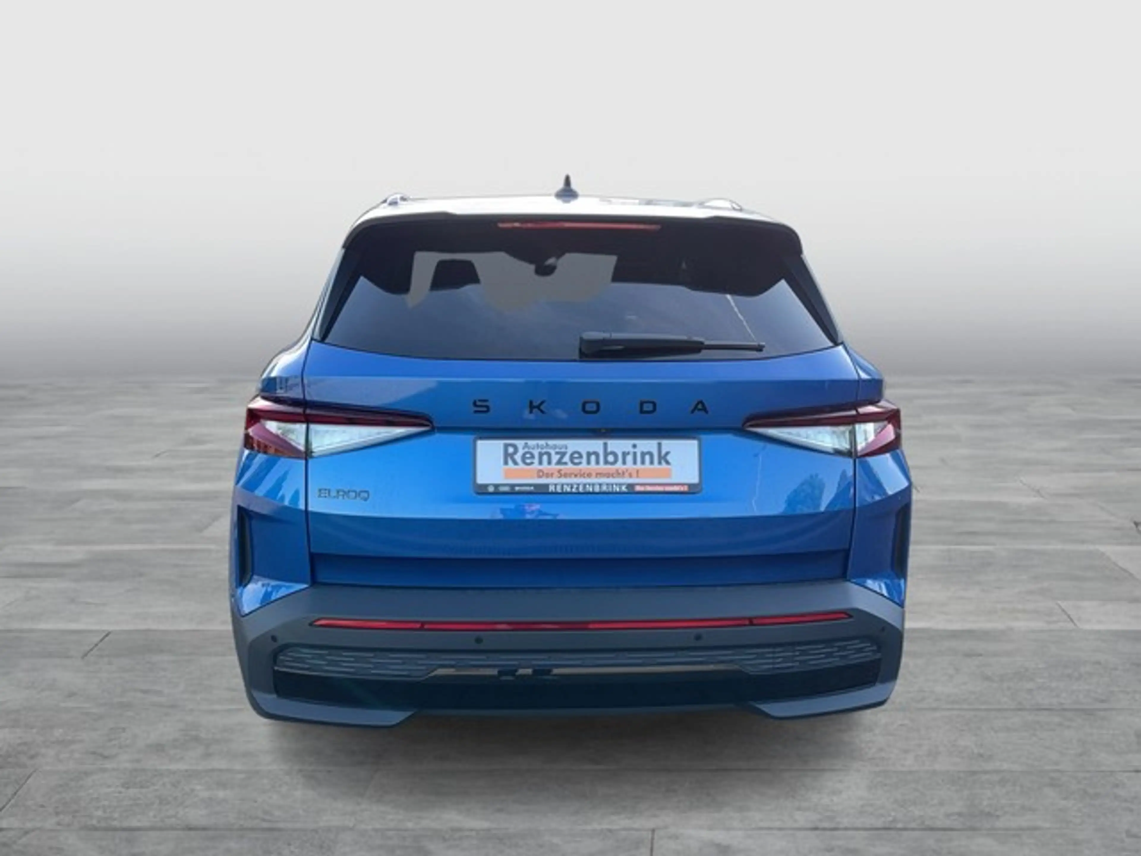 Skoda Elroq RS Lounge 4x4 AHK Matrix 360° — photo 4