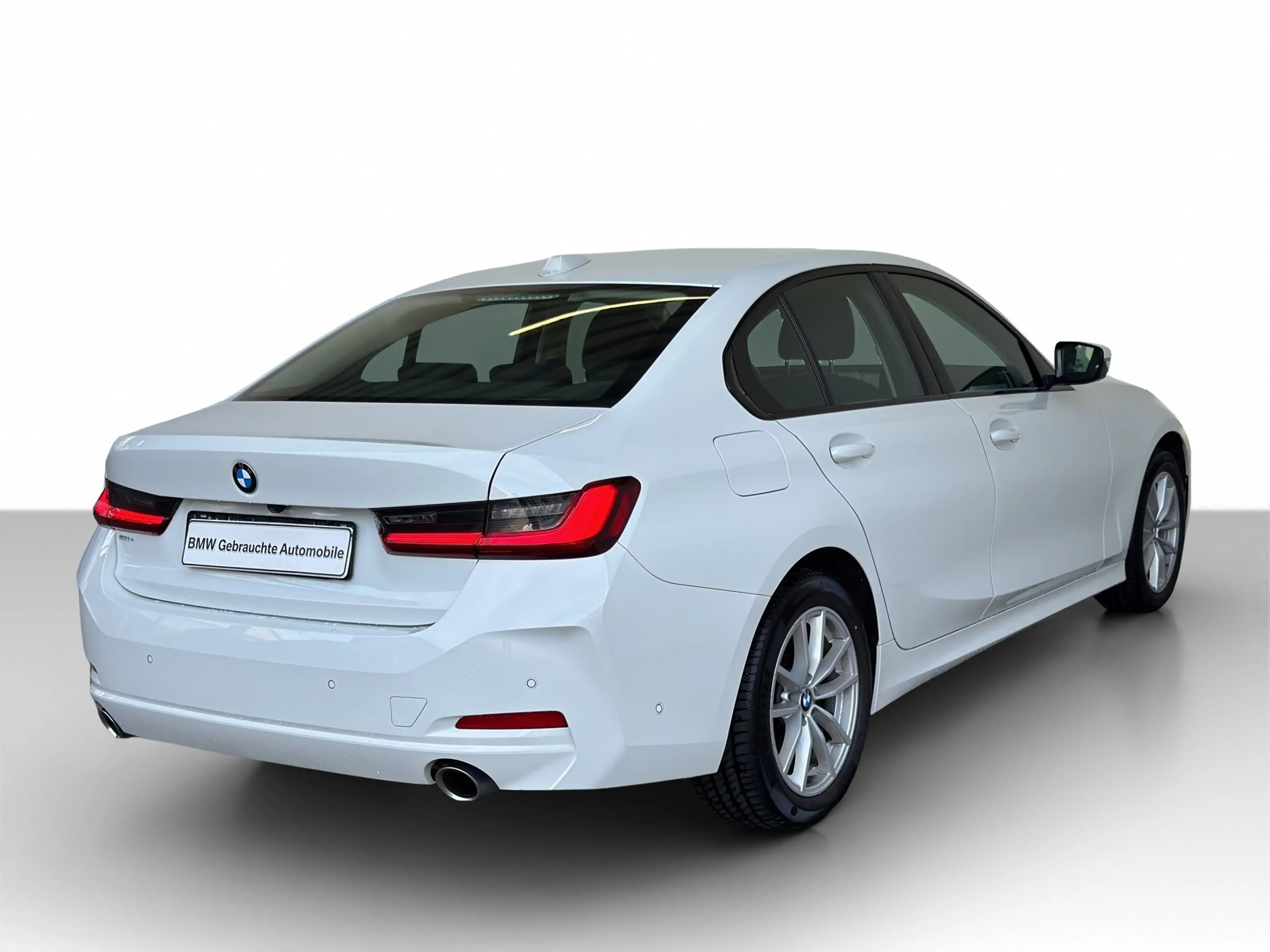 BMW 318 iA Lim. LiveCock+.ParkAss.Klimaaut.Tempo.SHZ — photo 5