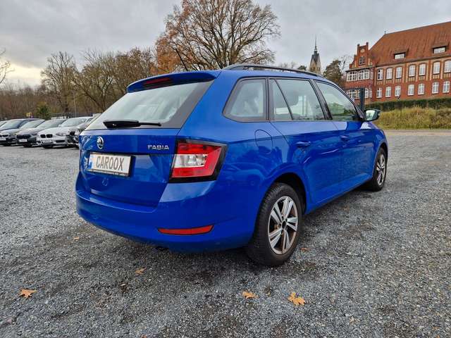 Skoda Fabia 1.0l TSI DSG Style Combi SZH